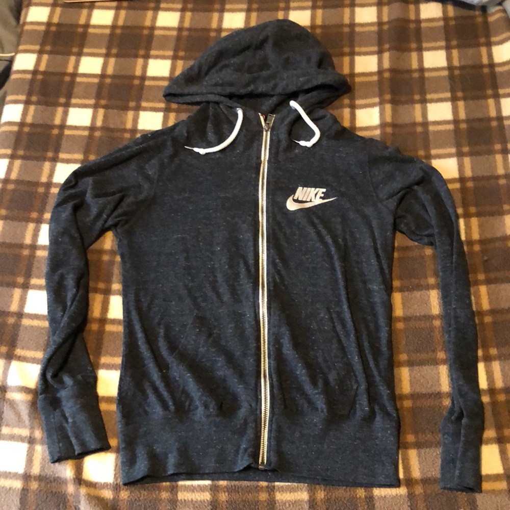 Nike s zip up